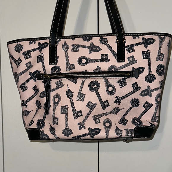 Disney Dooney & Bourke Princess Key Pattern Tote - Picture 3 of 6